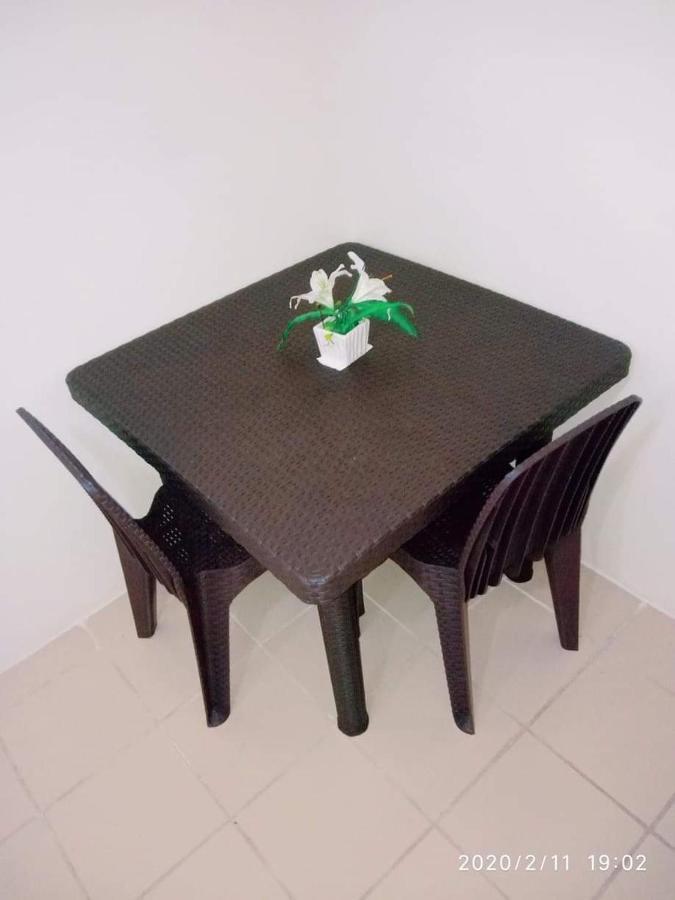 Urban Deca Tondo Manila By Gracey'S Place Unit 3 Eksteriør billede